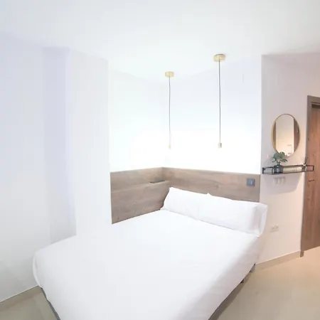 Estudio Playa & Centro - Piscina Y Todo A Pie Апартаменты