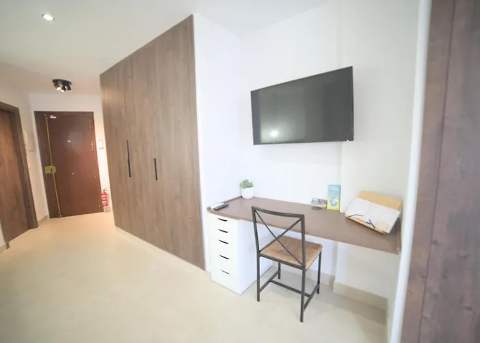 Estudio Playa & Centro - Piscina Y Todo A Pie *